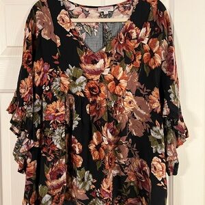 Andree Women's Floral Top - Black and Orange